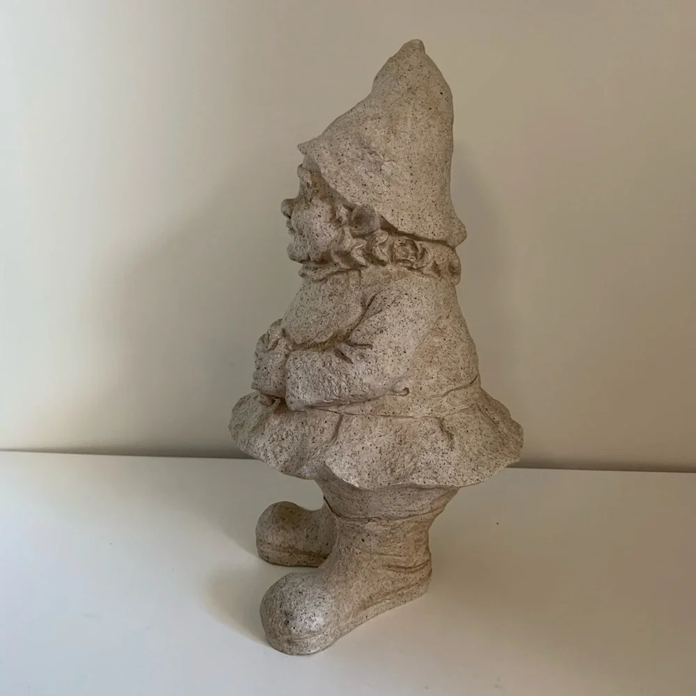 Vintage Elf stone garden gnome 2.5 pounds
